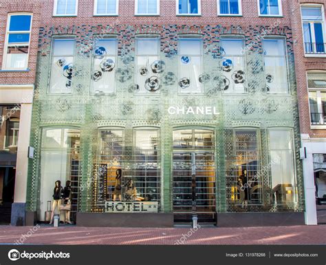 chanel winkel pc hooftstraat|chanel amsterdam winkel.